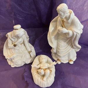 A Nativity Scene - 3 Pieces with Mother Father and Baby